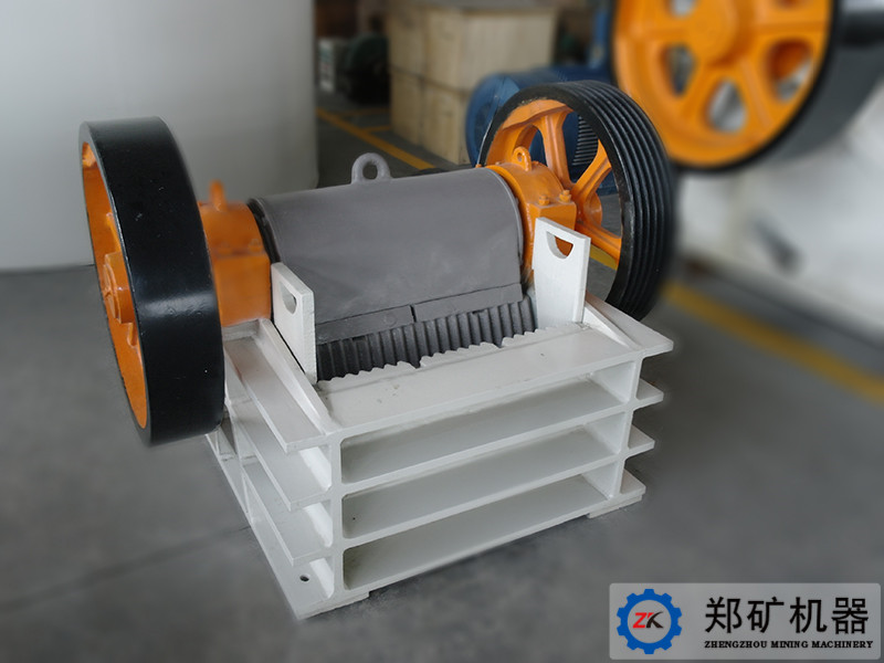 PE、PEX 系列顎式破碎機(jī)2.jpg